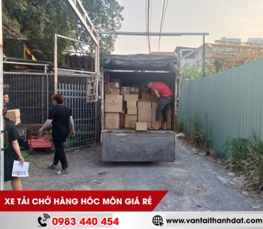 Dịch vụ thuê xe tải chở hàng tại Hóc Môn giá rẻ, gọi là có xe ngay!