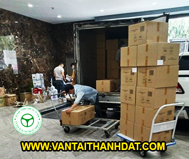 Dịch vụ cho thuê xe tải chở hàng tại Tân Thới Nhất giá cả cạnh tranh nhất