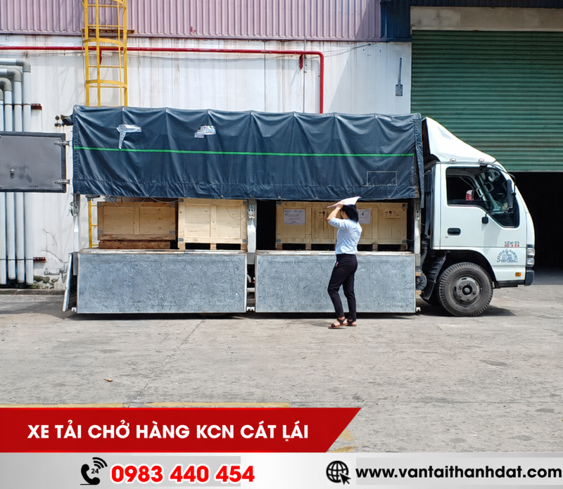 xe-tai-cho-hang-kcn-cat-lai-tphcm