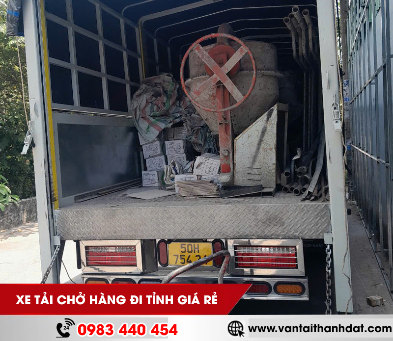 xe-tai-cho-hang-di-tinh-thanh-dat